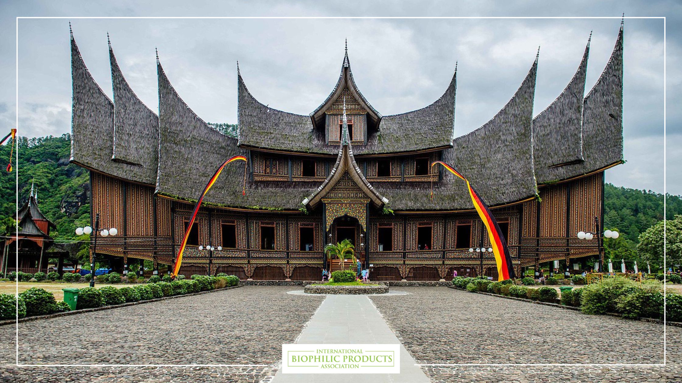 Vernacular buildings: learning from tradition to embrace biophilia 1 Vernacular building